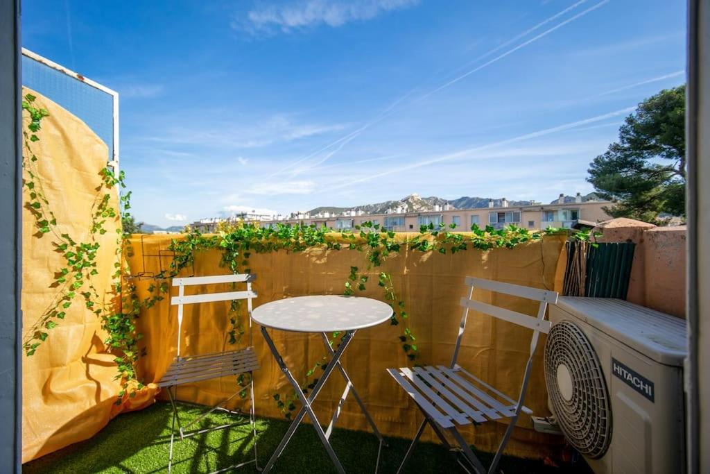 Air-Conditioned Apartment Sleeps 4 To 6 Parking Marsiglia Esterno foto