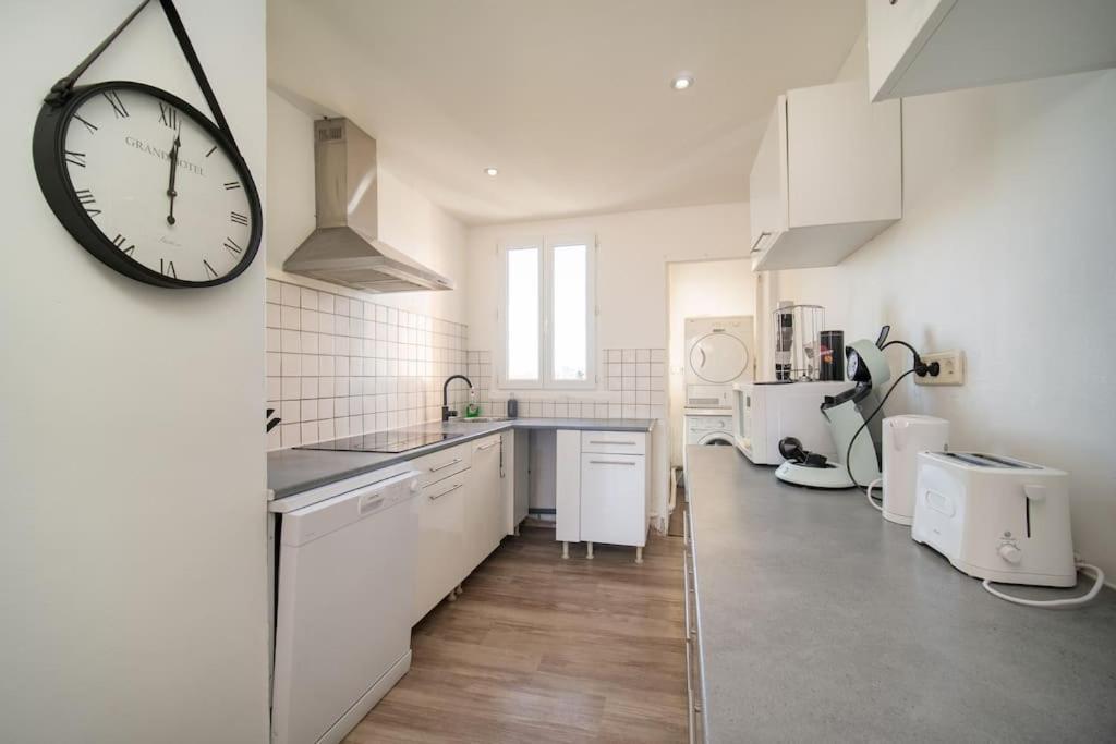 Air-Conditioned Apartment Sleeps 4 To 6 Parking Marsiglia Esterno foto